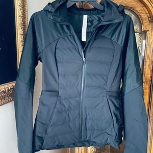 Lululemon Lightweight Puffer Running Jacket